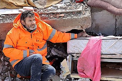 土耳其百年強震，921首批來台當地「AKUT救援協會」線上捐款2步驟教學